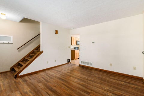 Tiny photo for 635 Mawyer Drive 178 #178, Worthington, OH 43085 (MLS # 226029350)