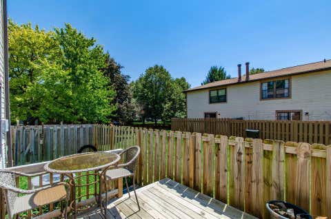 Tiny photo for 635 Mawyer Drive 178 #178, Worthington, OH 43085 (MLS # 226029350)