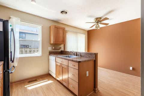 Tiny photo for 635 Mawyer Drive 178 #178, Worthington, OH 43085 (MLS # 226029350)