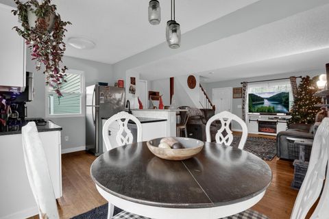 Tiny photo for 6110 Parkglen Road, Galloway, OH 43119 (MLS # 225045918)