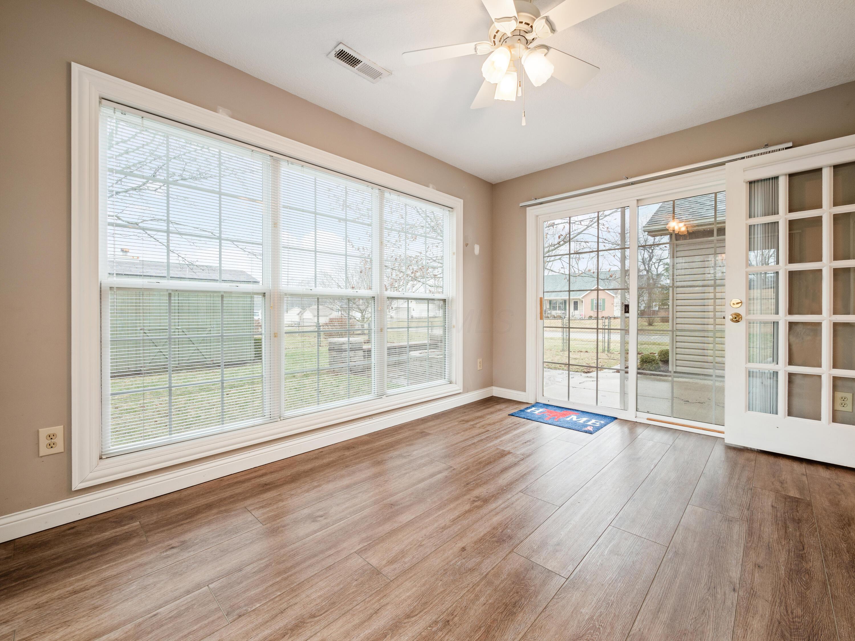 1681 Lewie Drive, Newark, Ohio image 9