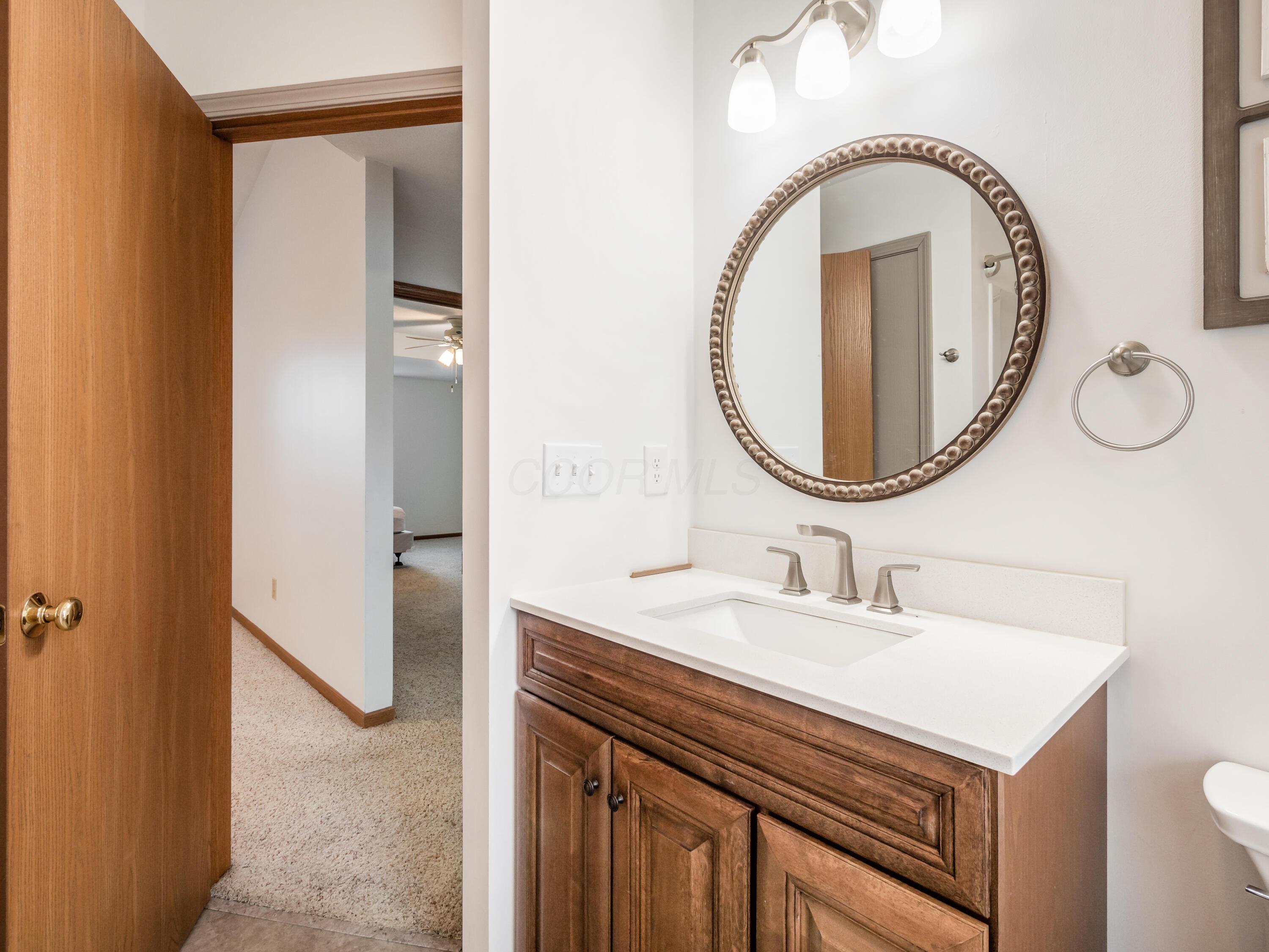 1681 Lewie Drive, Newark, Ohio image 15