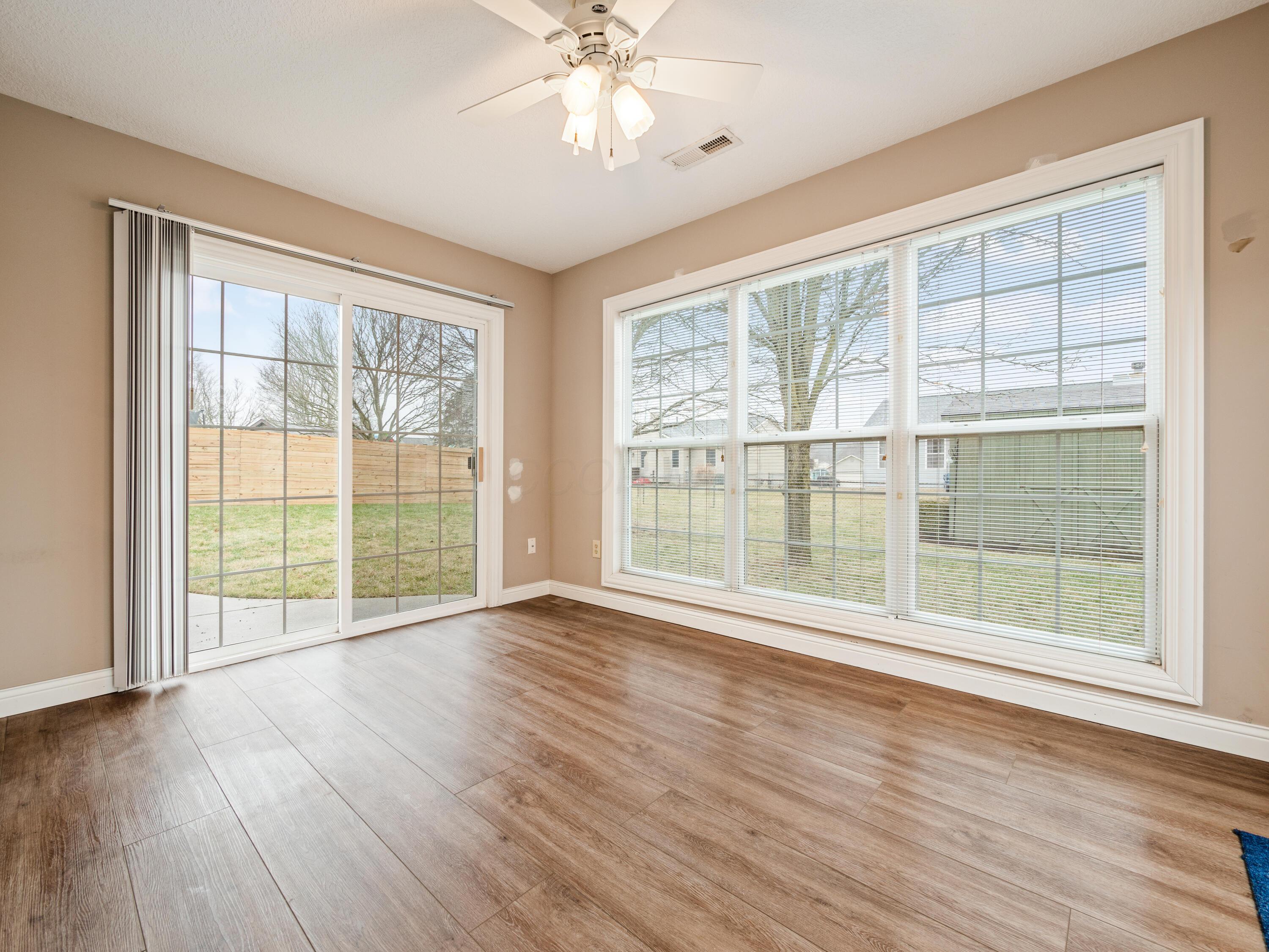 1681 Lewie Drive, Newark, Ohio image 8