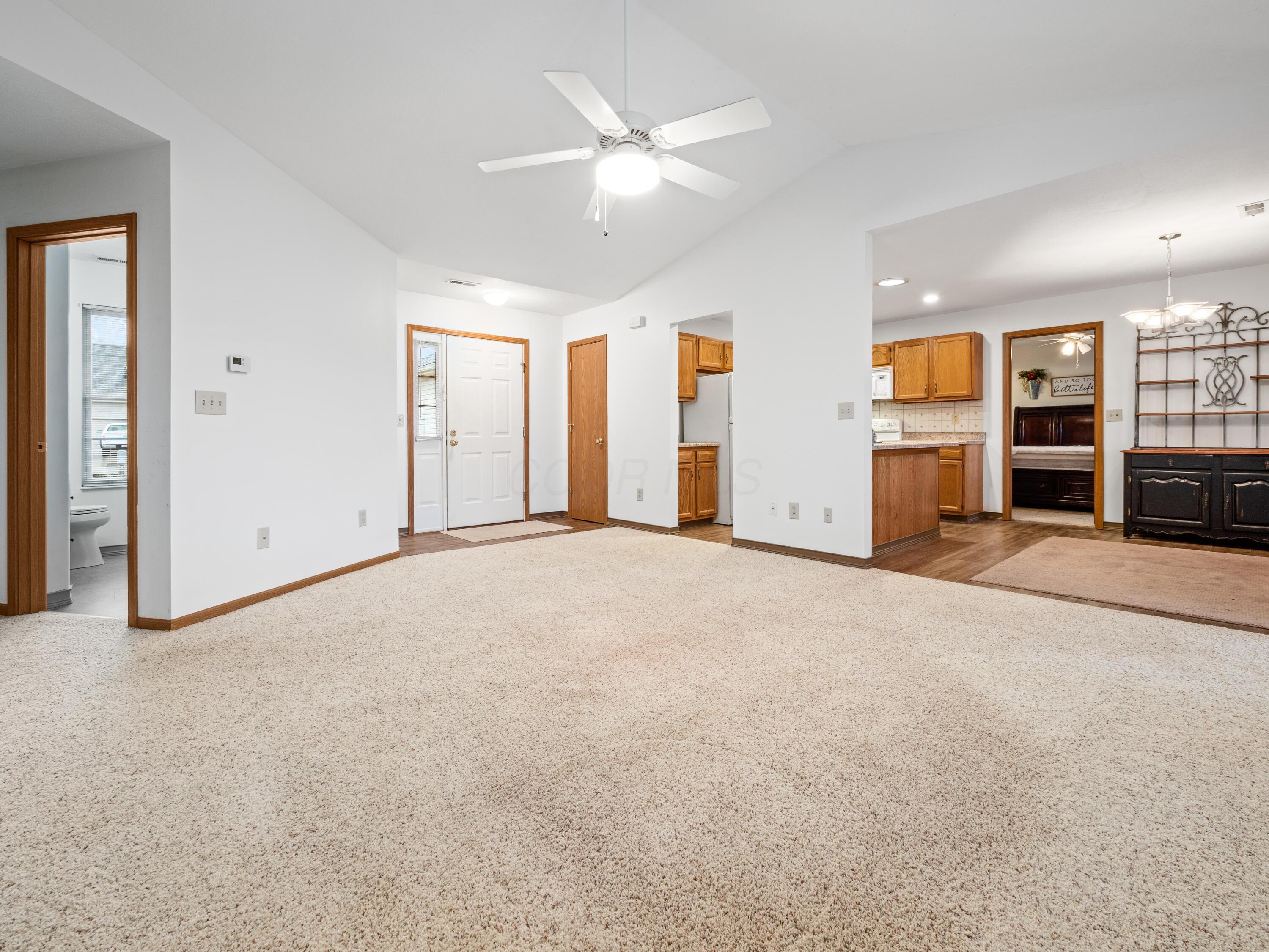 1681 Lewie Drive, Newark, Ohio image 4