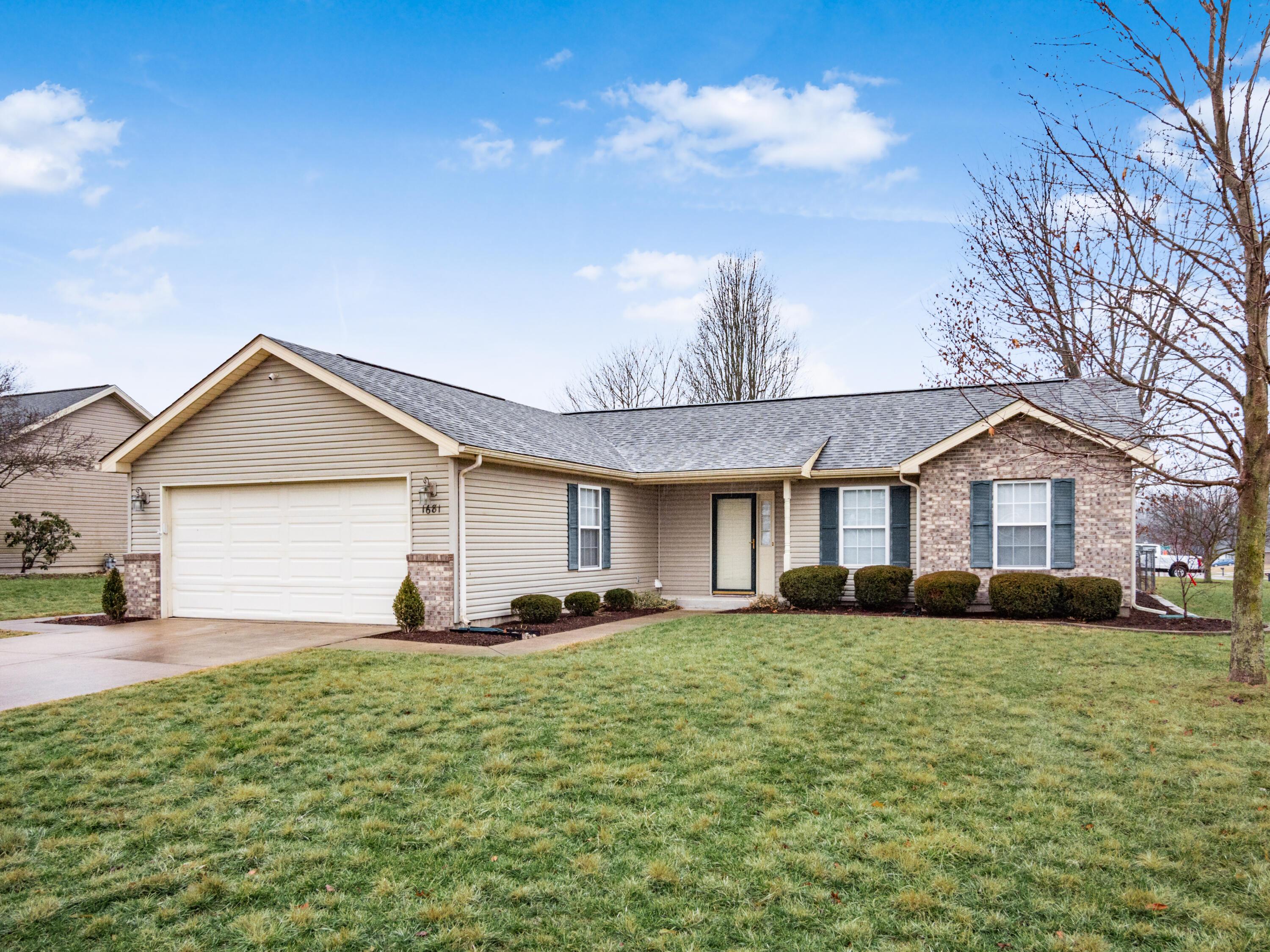 1681 Lewie Drive, Newark, Ohio image 1