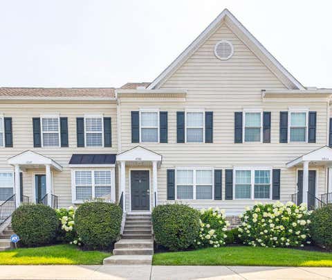 Photo of 6066 Phar Lap Drive 17 #17, New Albany, OH 43054 (MLS # 226029126)