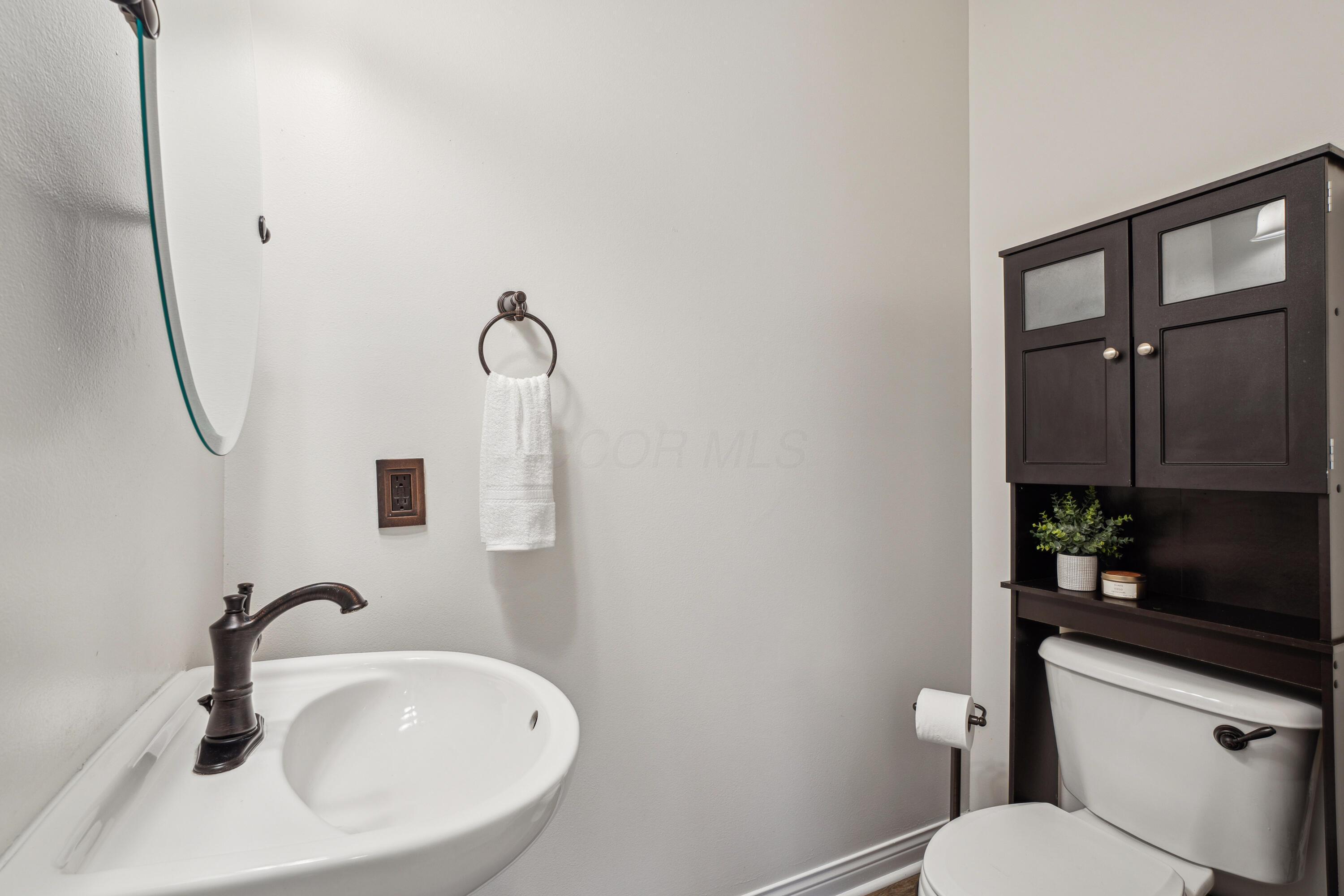 7953 Aspen Ridge Drive, Blacklick, Ohio image 29