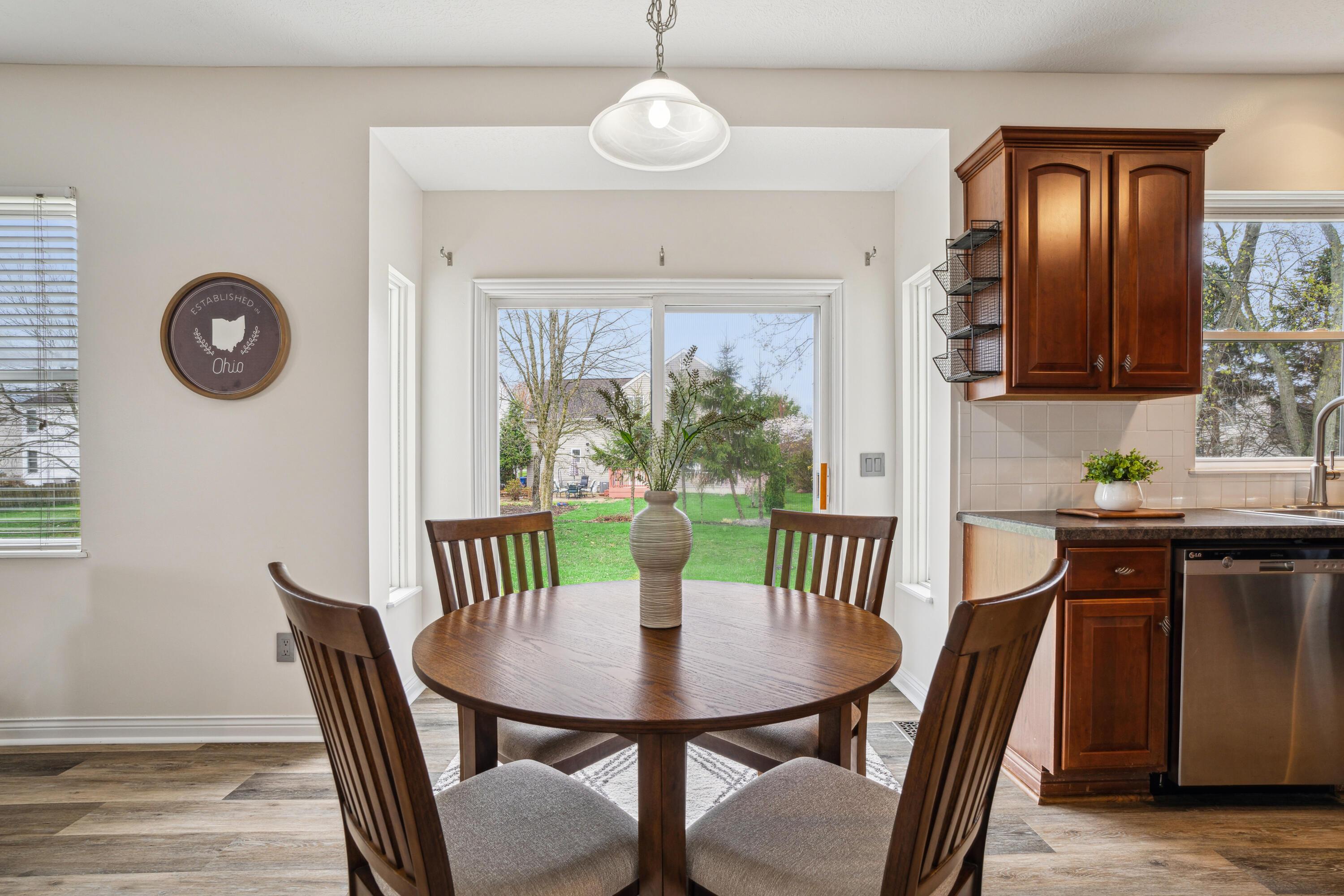 7953 Aspen Ridge Drive, Blacklick, Ohio image 25