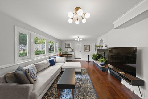 Tiny photo for 194 W New England Avenue, Columbus, OH 43085 (MLS # 226014044)