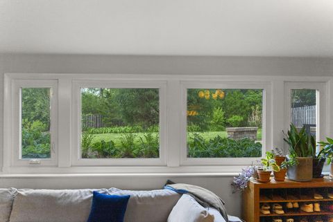 Tiny photo for 194 W New England Avenue, Columbus, OH 43085 (MLS # 226014044)