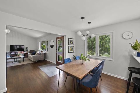 Tiny photo for 194 W New England Avenue, Columbus, OH 43085 (MLS # 226014044)