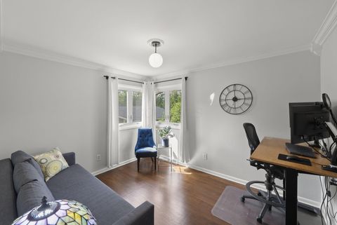 Tiny photo for 194 W New England Avenue, Columbus, OH 43085 (MLS # 226014044)