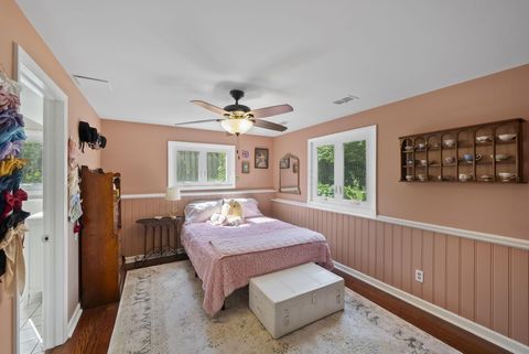 Tiny photo for 194 W New England Avenue, Columbus, OH 43085 (MLS # 226014044)