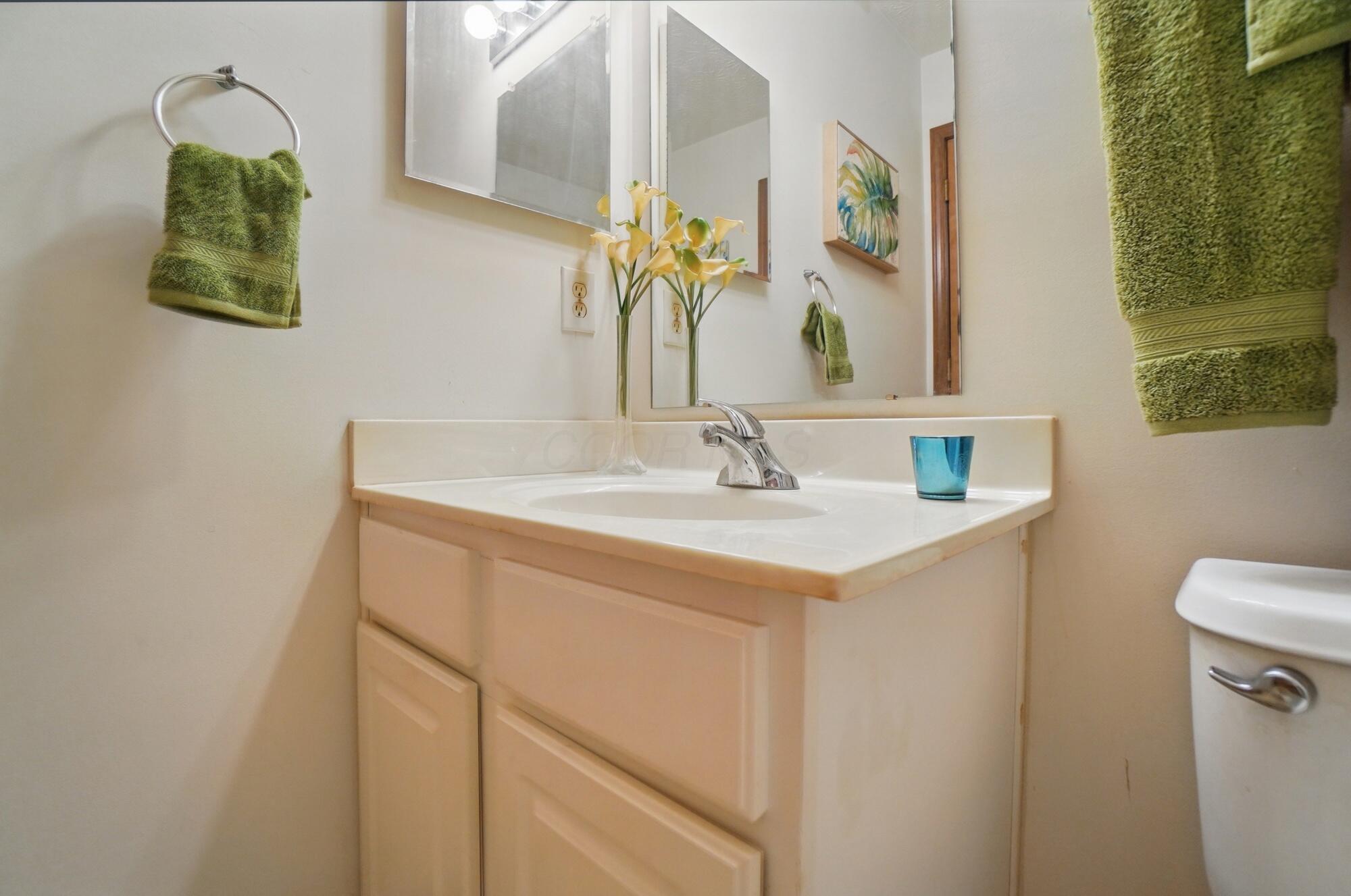1111 Harley Run Drive, Blacklick, Ohio image 30