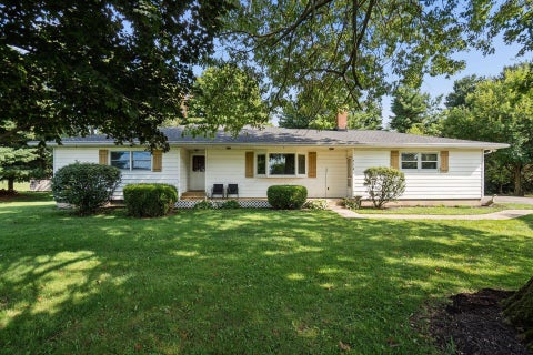 Photo of 310 S Main, Croton, OH 43013 (MLS # 226033537)