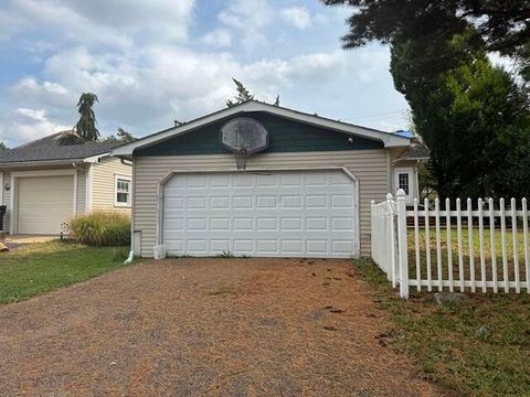 Tiny photo for 2101 Dresden Road, Zanesville, OH 43701 (MLS # 225045069)