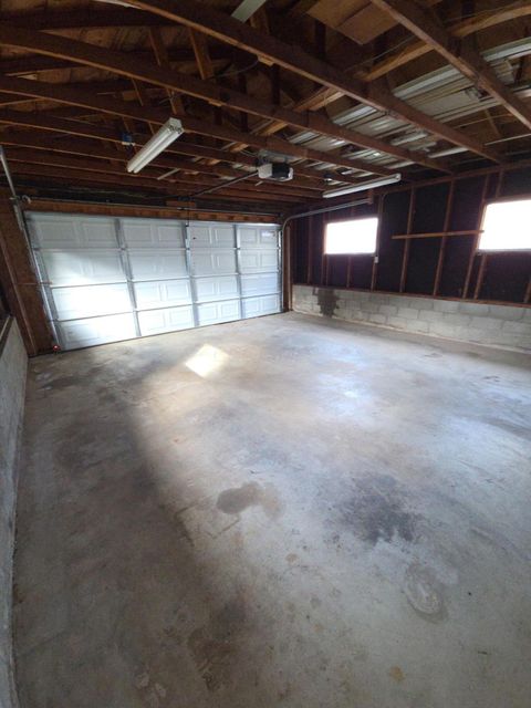 Tiny photo for 2101 Dresden Road, Zanesville, OH 43701 (MLS # 225045069)