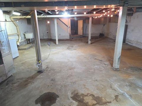 Tiny photo for 2101 Dresden Road, Zanesville, OH 43701 (MLS # 225045069)