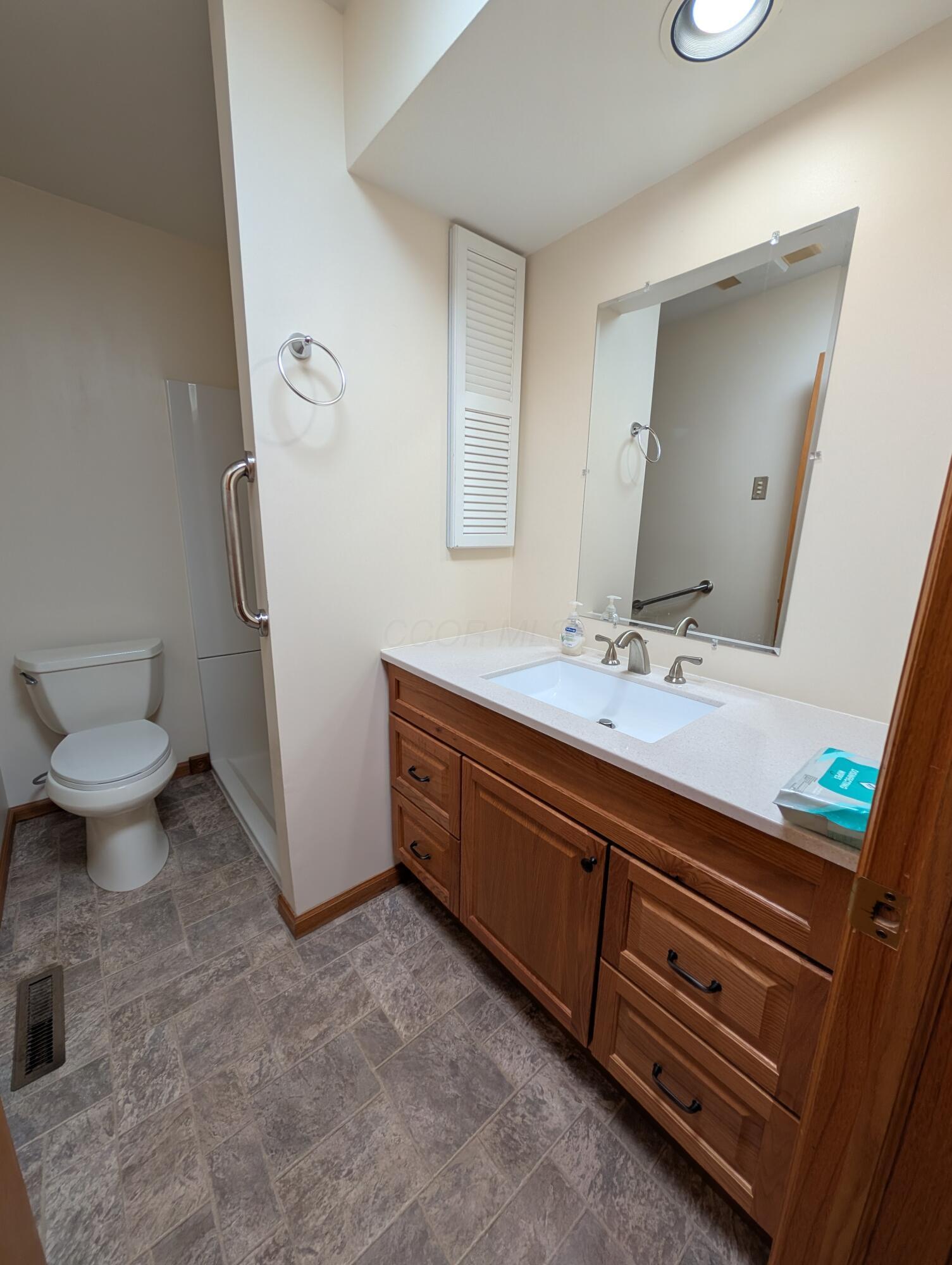 1399 Willowood Way, Marion, Ohio image 18