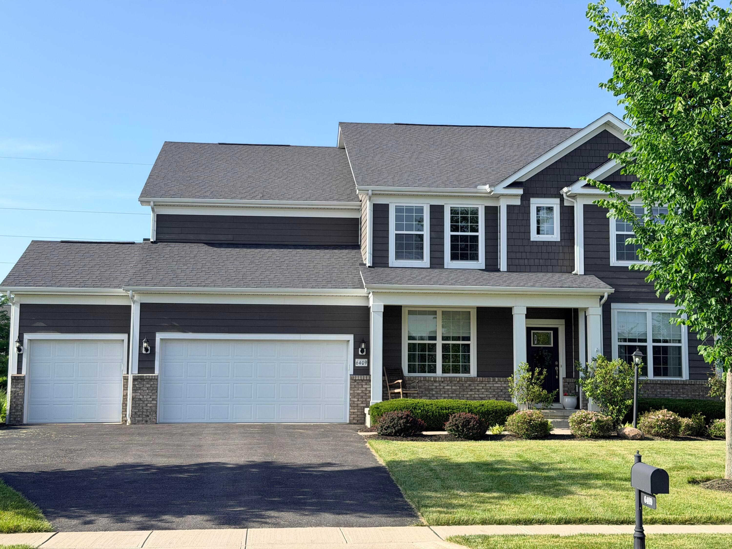 6409 Brookview Manor Drive
