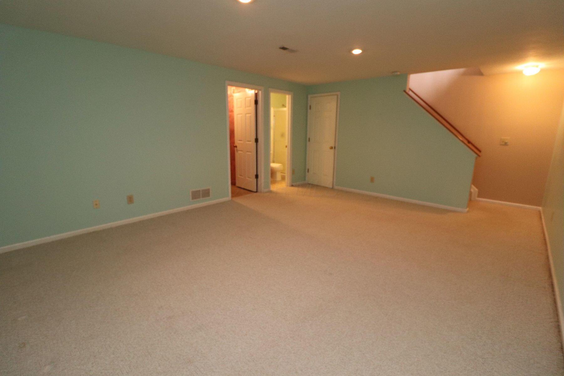 3649 Lakestone Circle, Hilliard, Ohio image 27