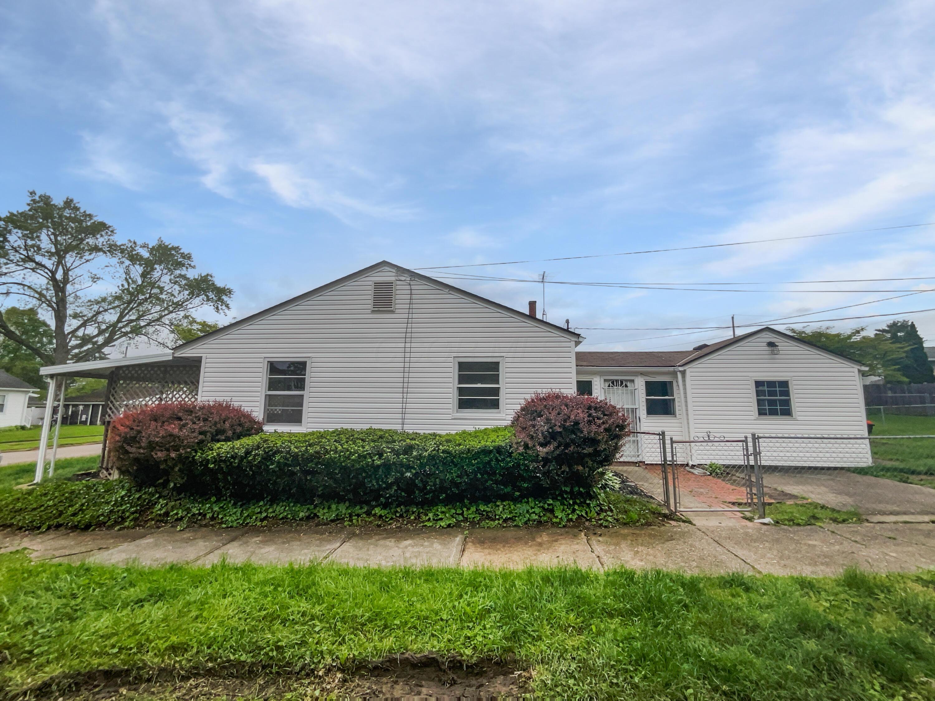 262 Robbins Drive, Newark, Ohio image 8