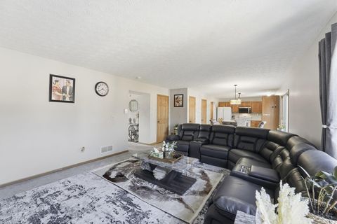 Tiny photo for 456 Joseph Van Dorn Court, Pataskala, OH 43062 (MLS # 226004269)