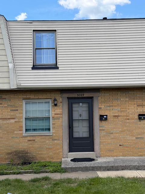 Photo of 3069 Morsetowne Court N, Columbus, OH 43224 (MLS # 226019916)