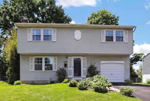 Photo of 2991 Fleet Road, Columbus, OH 43232 (MLS # 226024228)