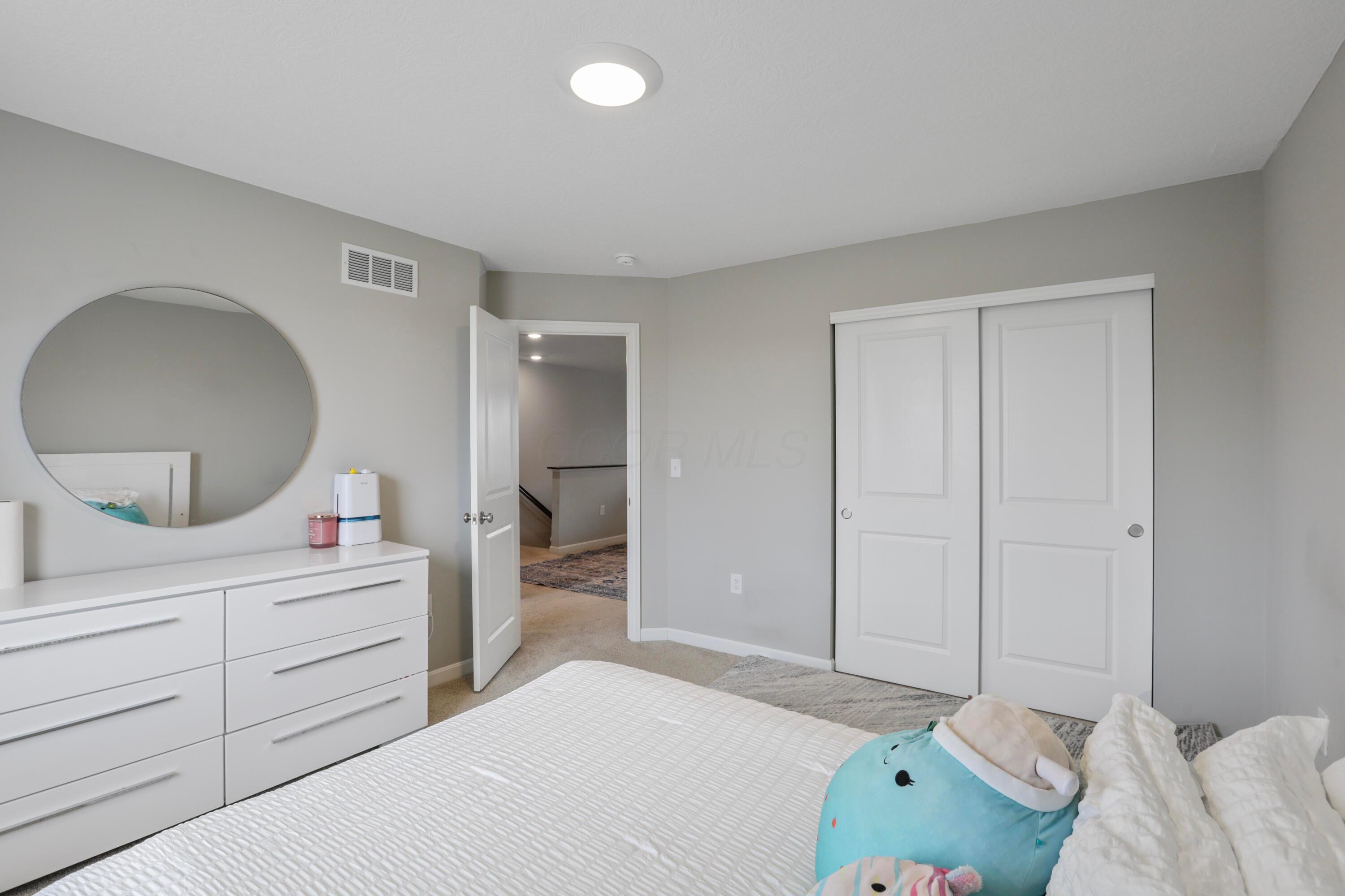 7064 Ribault Drive, Pickerington, Ohio image 36