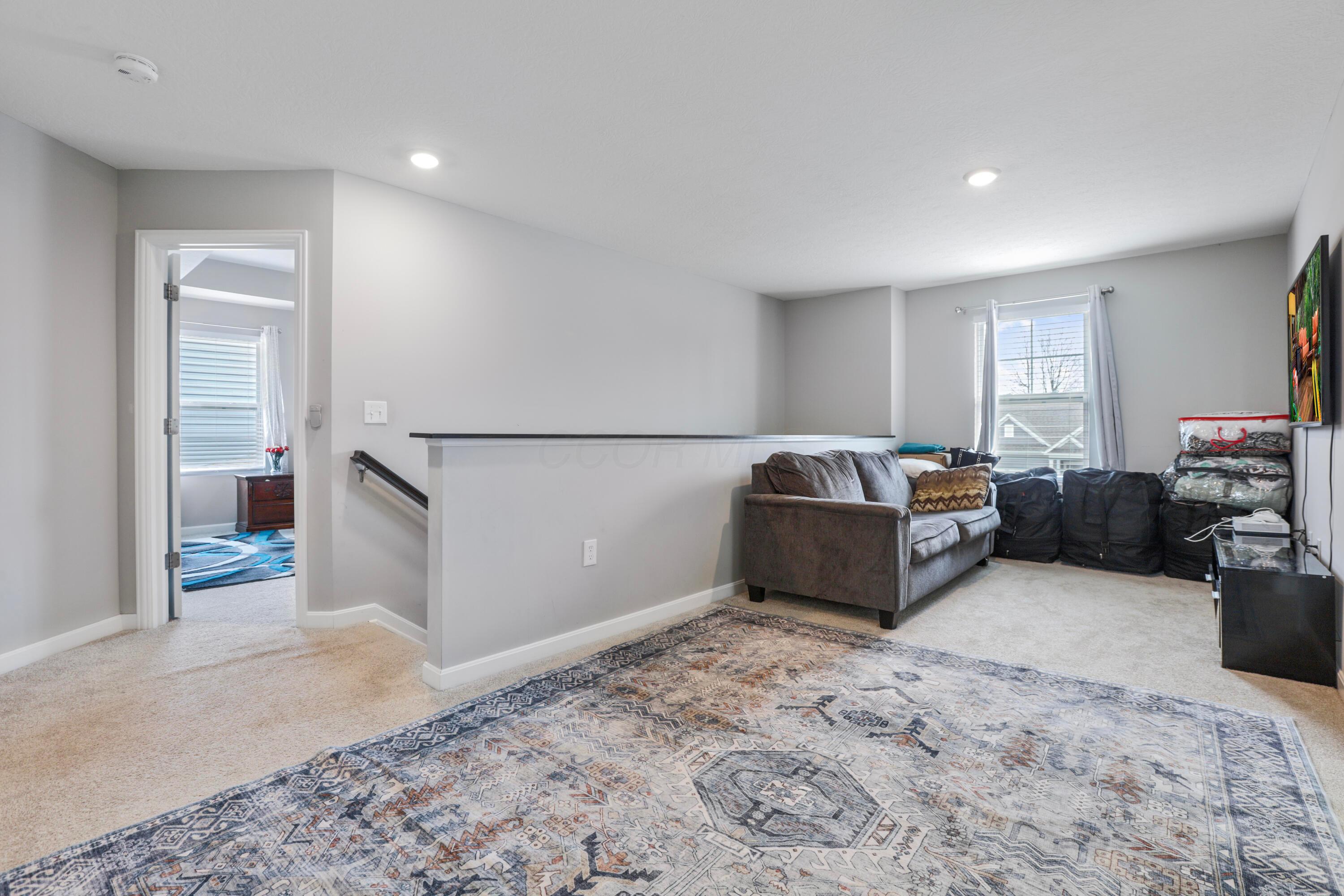 7064 Ribault Drive, Pickerington, Ohio image 26
