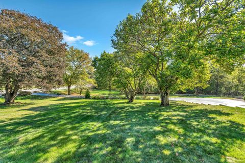 Tiny photo for 547 County Line Road, Westerville, OH 43081 (MLS # 225040579)
