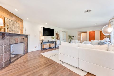Tiny photo for 547 County Line Road, Westerville, OH 43081 (MLS # 225040579)