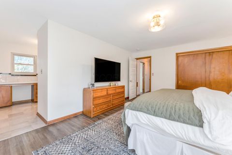 Tiny photo for 547 County Line Road, Westerville, OH 43081 (MLS # 225040579)