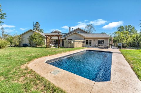 Tiny photo for 547 County Line Road, Westerville, OH 43081 (MLS # 225040579)