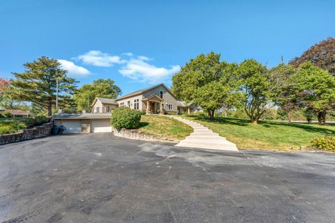 Tiny photo for 547 County Line Road, Westerville, OH 43081 (MLS # 225040579)