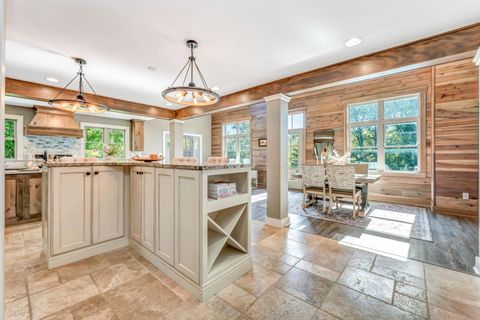 Tiny photo for 547 County Line Road, Westerville, OH 43081 (MLS # 225040579)