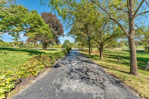 Tiny photo for 547 County Line Road, Westerville, OH 43081 (MLS # 225040579)