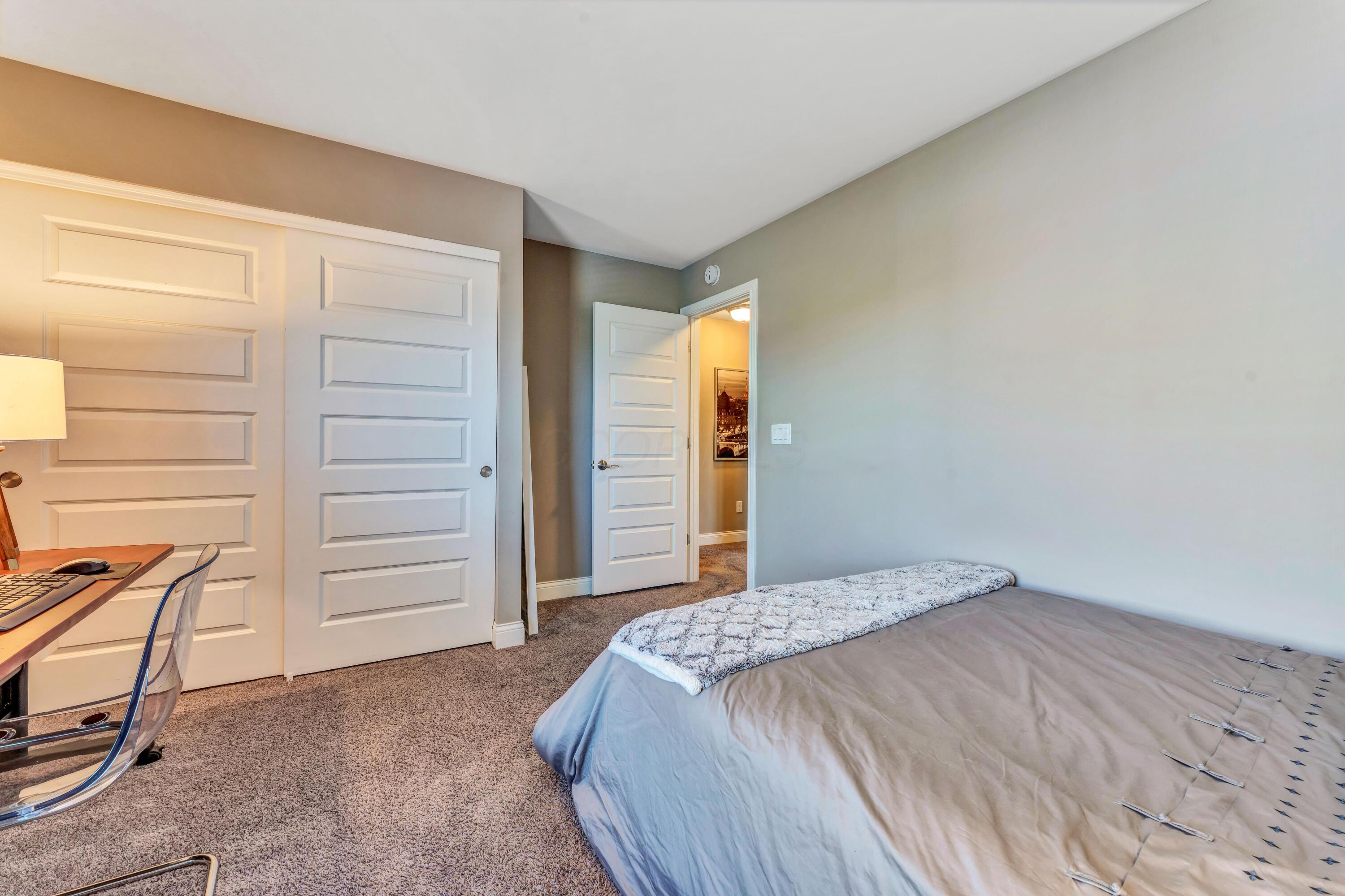 5770 Glendavon Place, Dublin, Ohio image 36