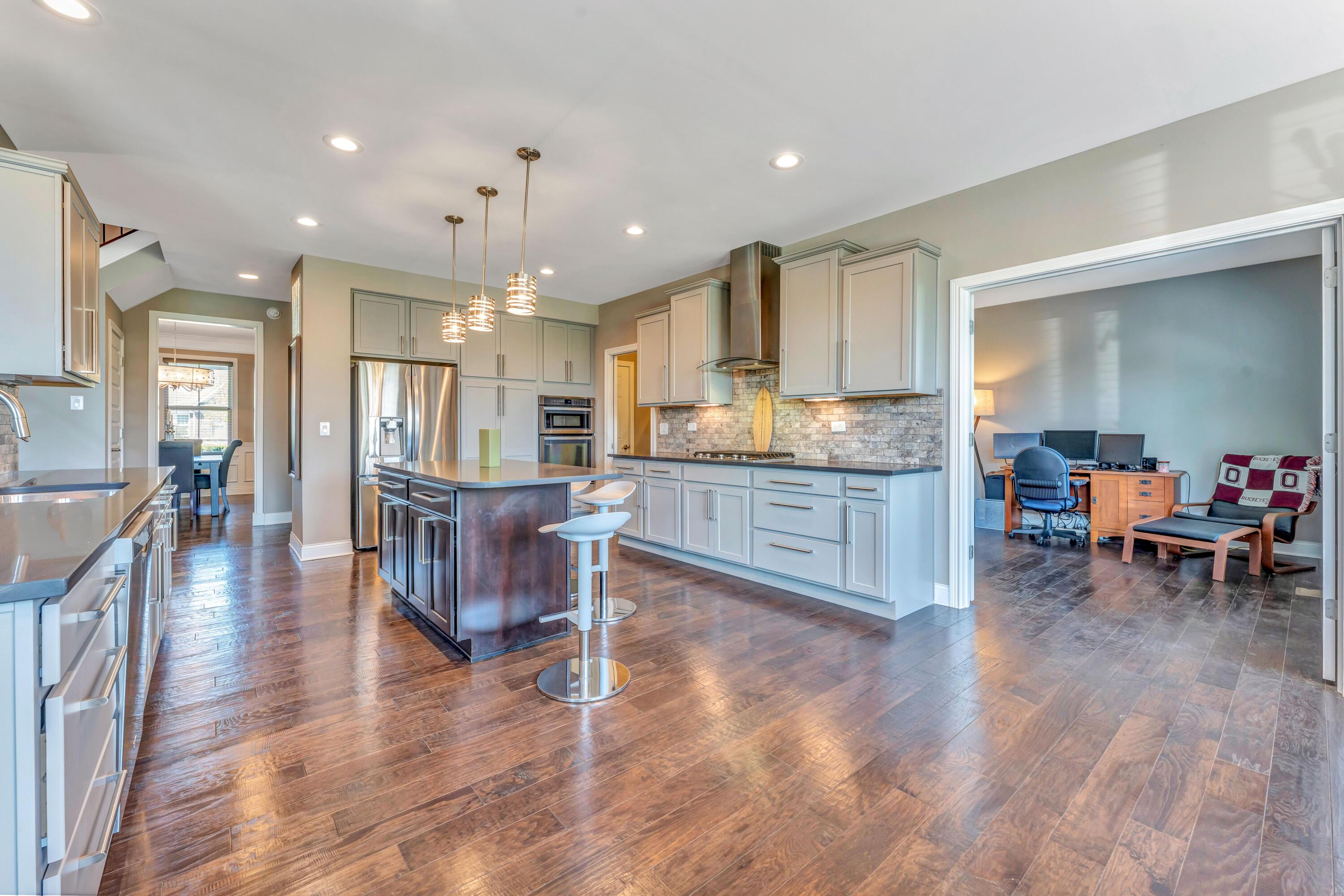 5770 Glendavon Place, Dublin, Ohio image 27