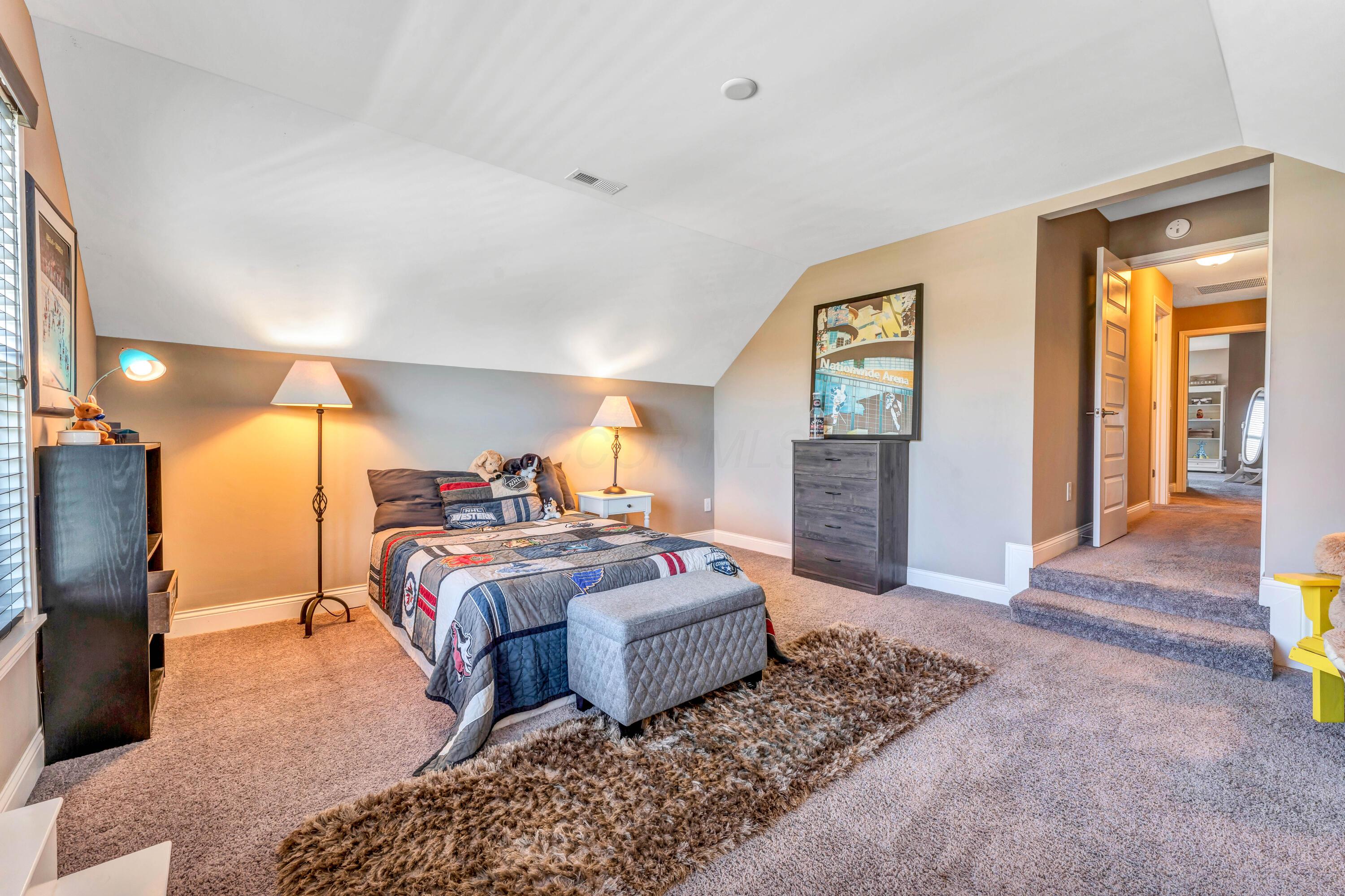 5770 Glendavon Place, Dublin, Ohio image 38