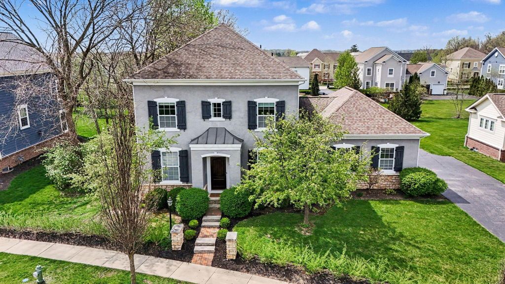 Photo of 9351 Burnett Lane, Dublin, OH 43017 (MLS # 226012535)