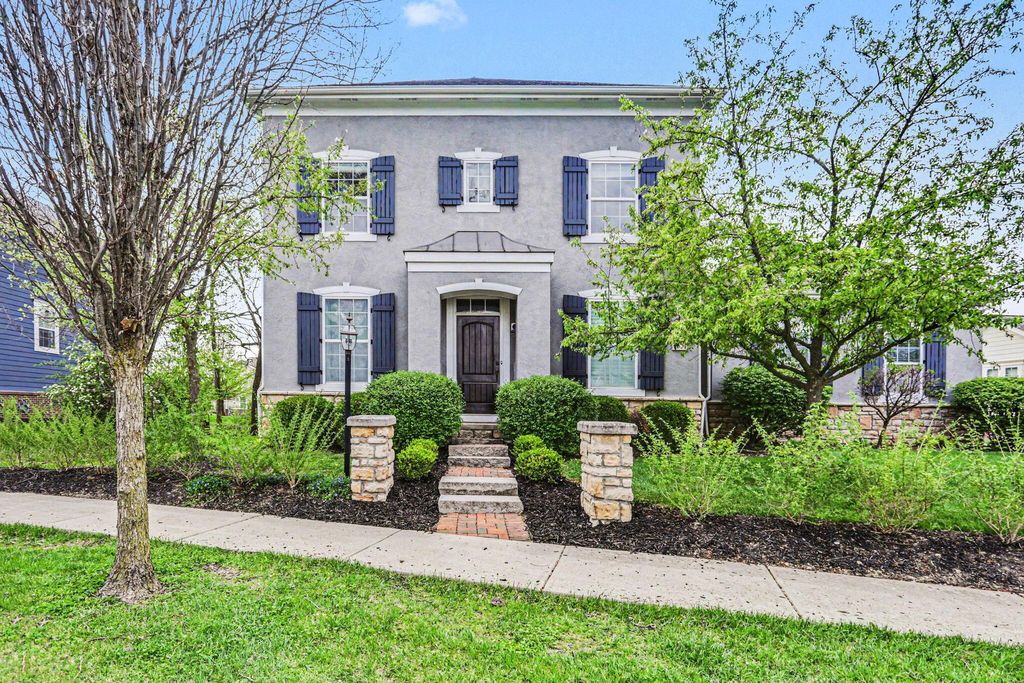 Photo of 9351 Burnett Lane, Dublin, OH 43017 (MLS # 226012535)