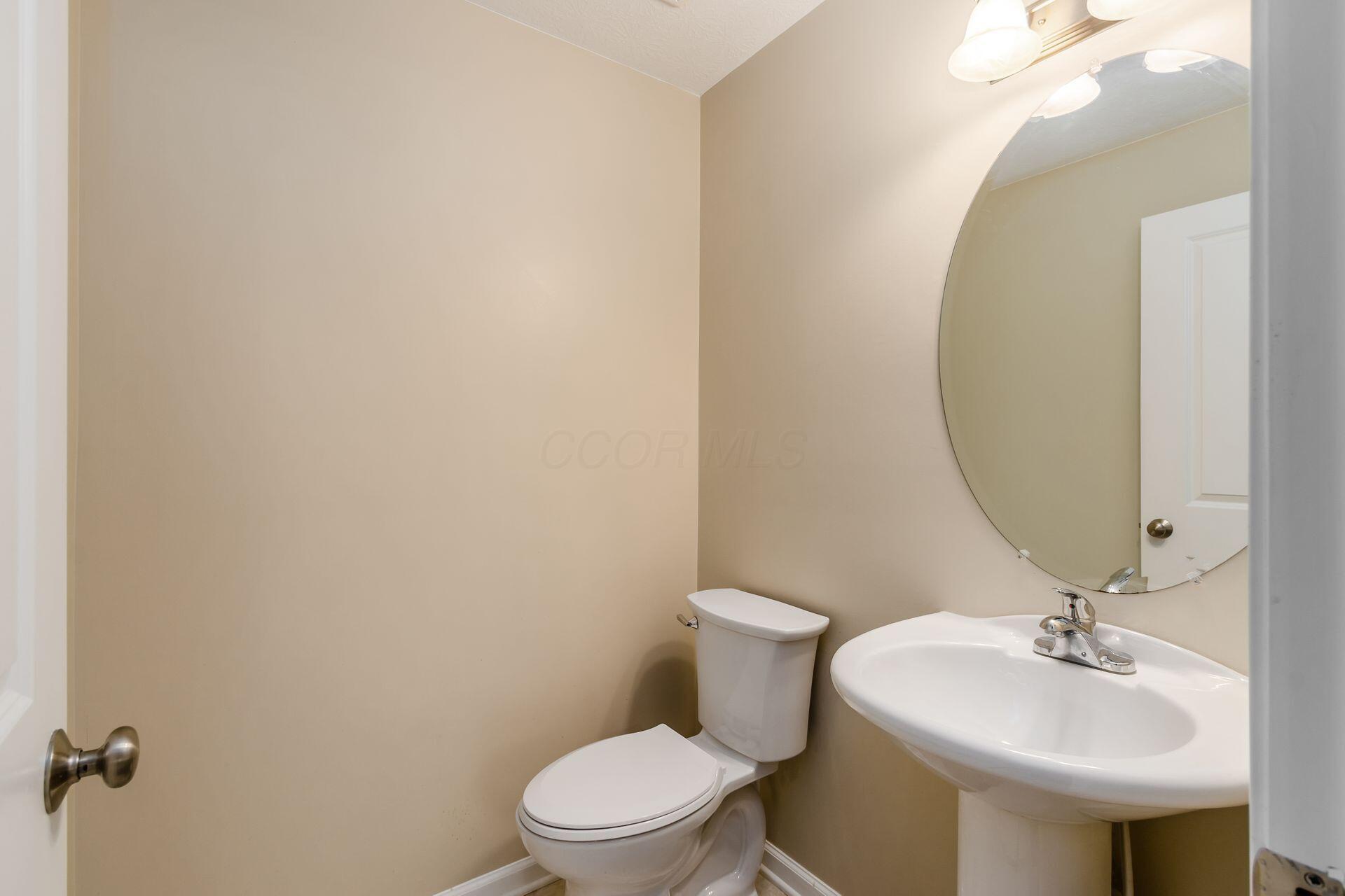 5343 Mystic Falls Drive, Dublin, Ohio image 21