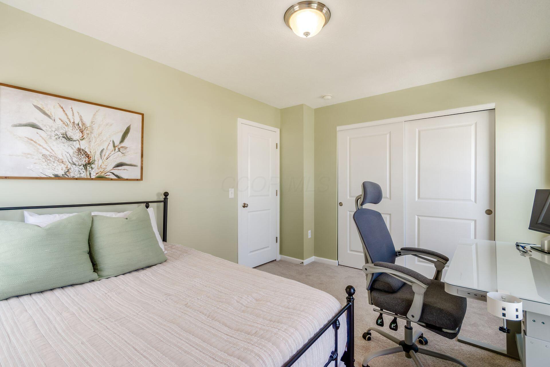 5343 Mystic Falls Drive, Dublin, Ohio image 15