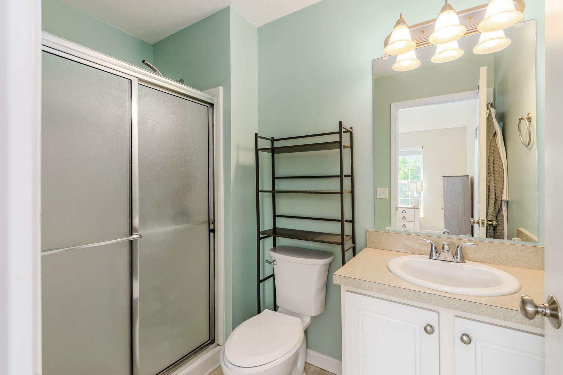 5343 Mystic Falls Drive, Dublin, Ohio image 14