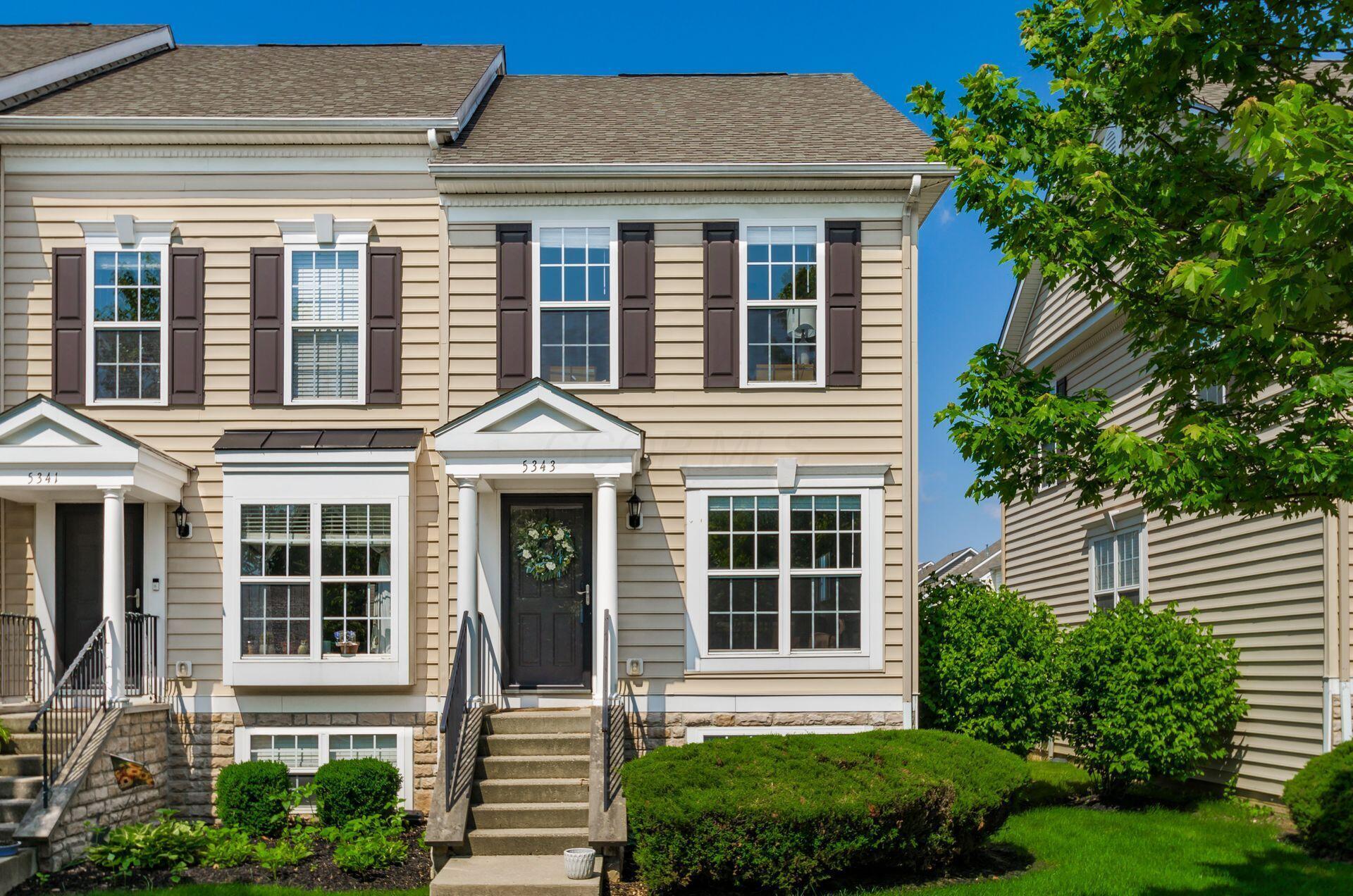 5343 Mystic Falls Drive, Dublin, Ohio image 1
