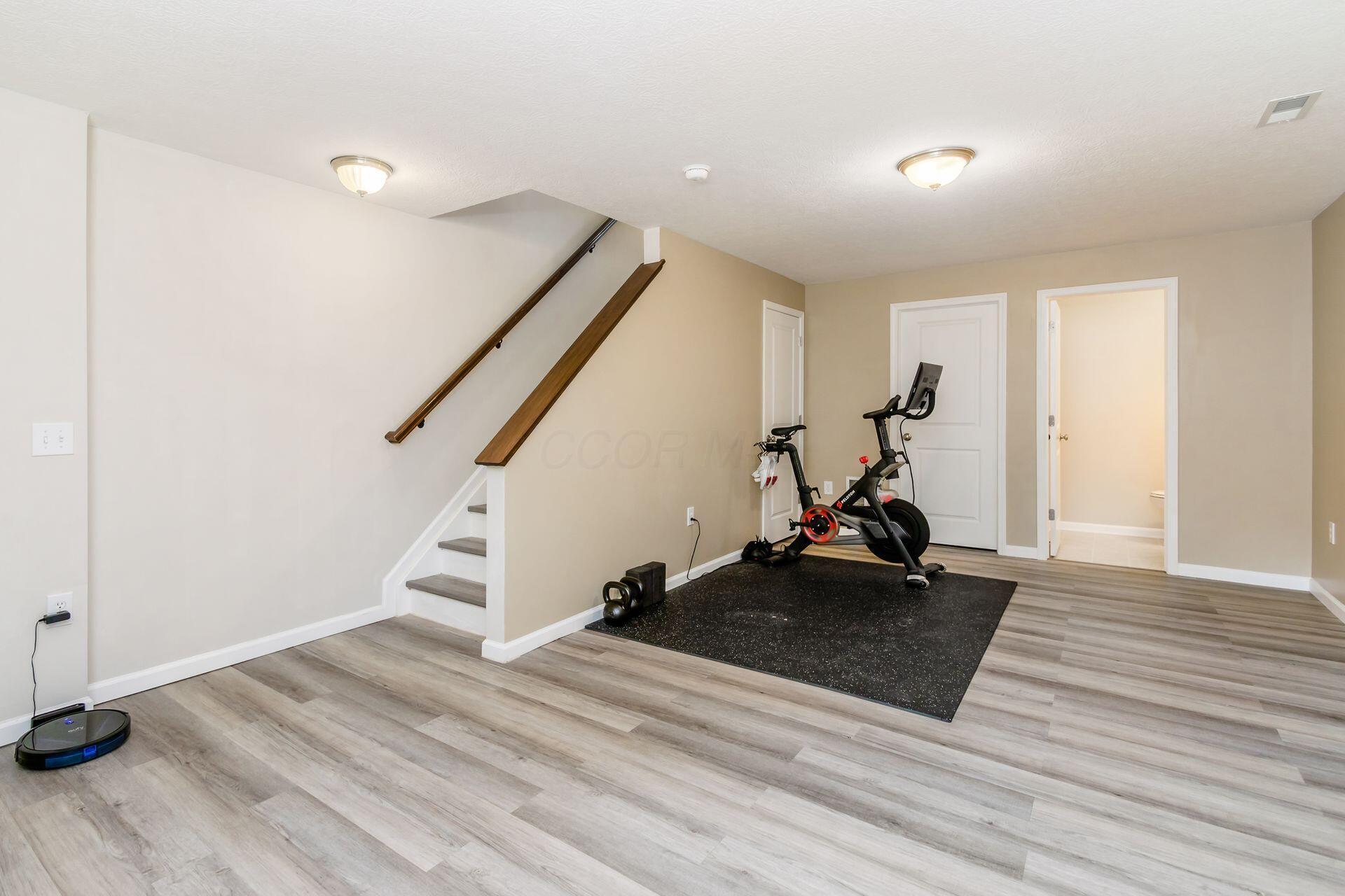5343 Mystic Falls Drive, Dublin, Ohio image 19