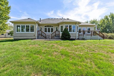 Tiny photo for 1267 Harkers Court, New Albany, OH 43054 (MLS # 225037125)