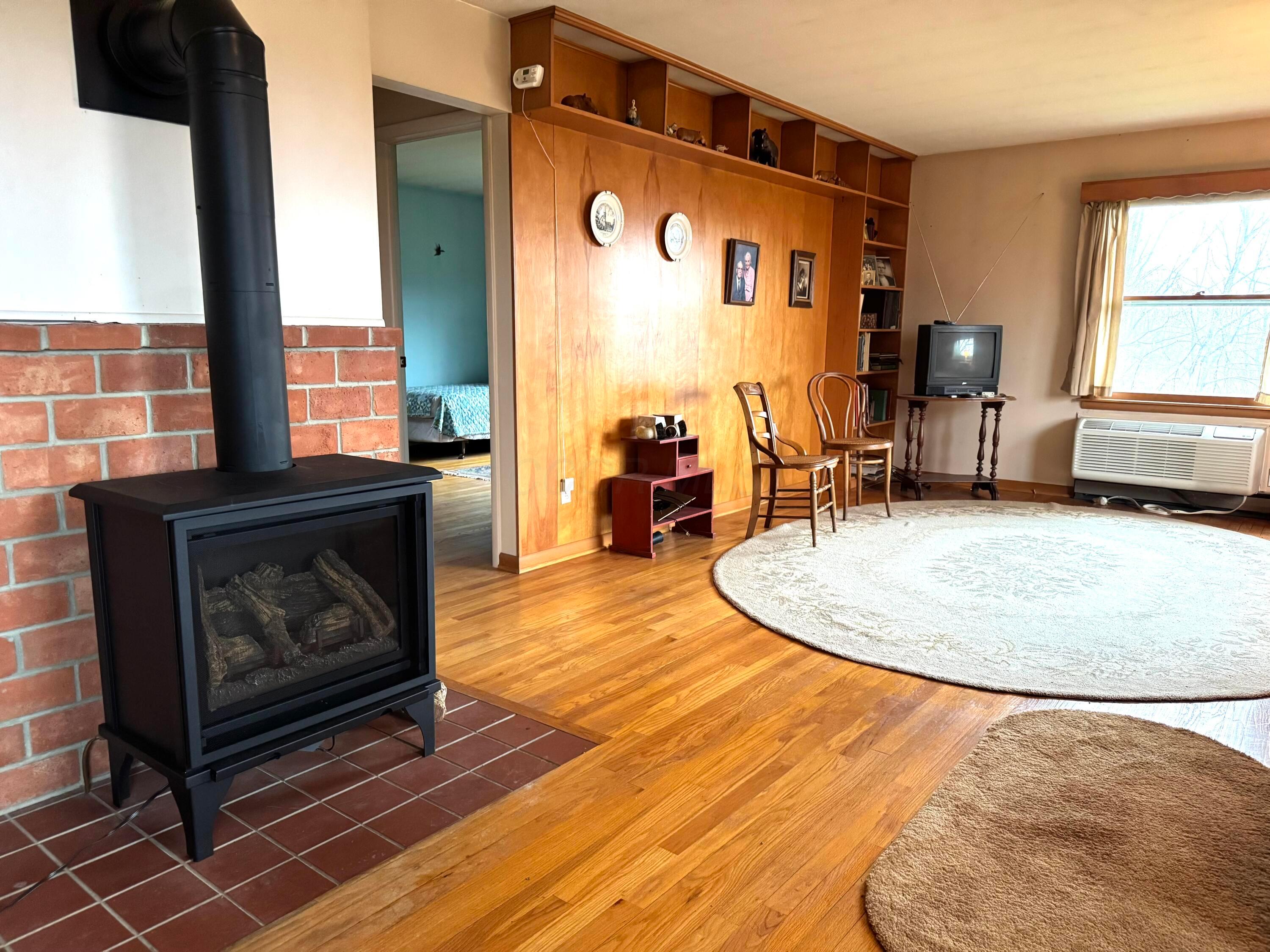 3090 Melick Road, Utica, Ohio image 20